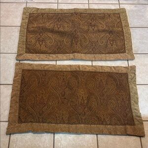 Elegant Brown and Tan Paisley King Quilted Pillow Shams Pair